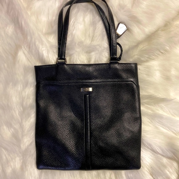 Cole Haan Handbags - Cole Haan genuine leather bag 💼